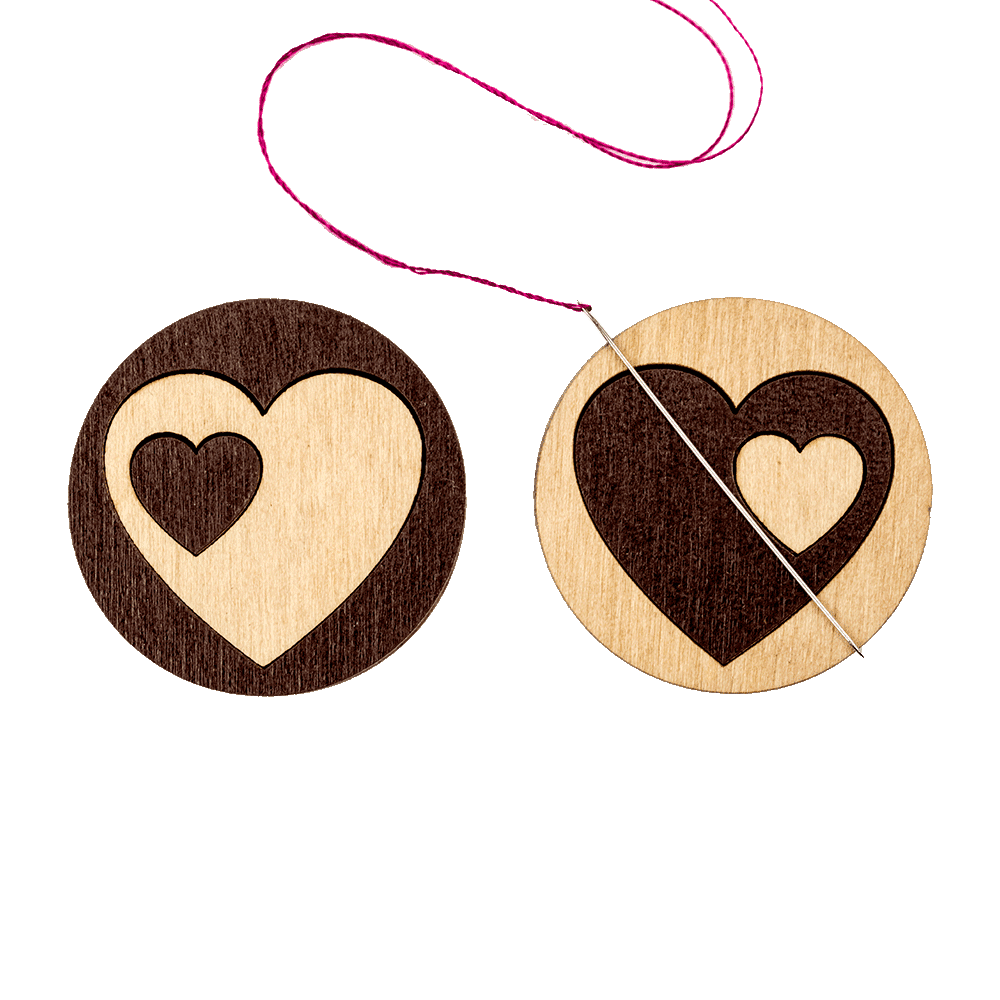 Double Heart Wooden Needle Minde
