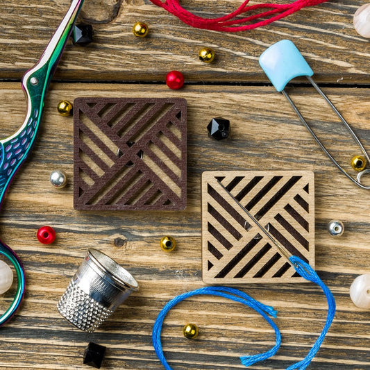Geometric Weave Wooden Needle Minder
