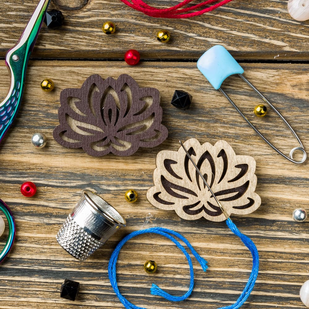 Lotus Bloom Wooden Needle Minder